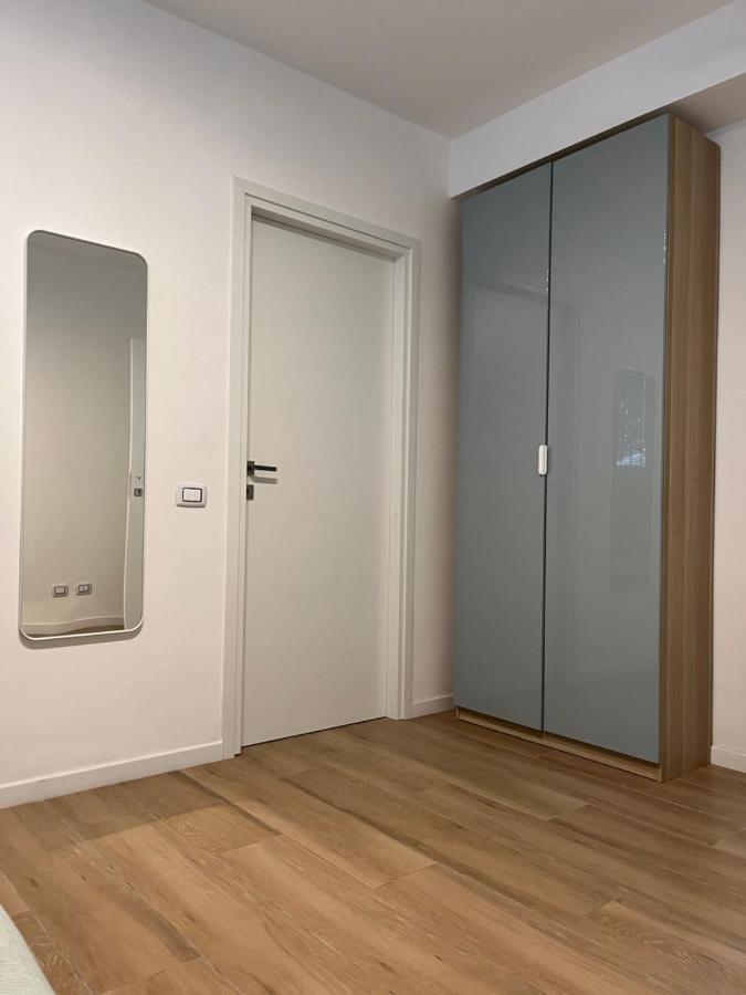 B&B Malnati 3 Urban Living Milanosansiro Exterior photo